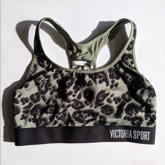Victoria Sport Leopard Bra - Picture 2 of 4